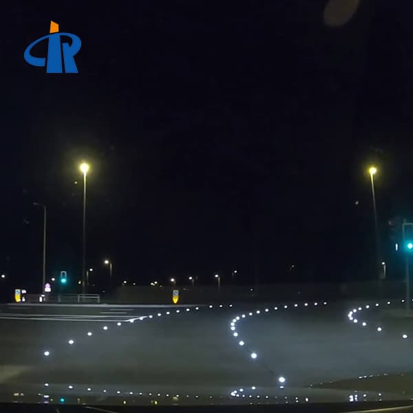 <h3>Round Solar Motorway Stud Lights 15T Rate-RUICHEN Solar Stud </h3>
